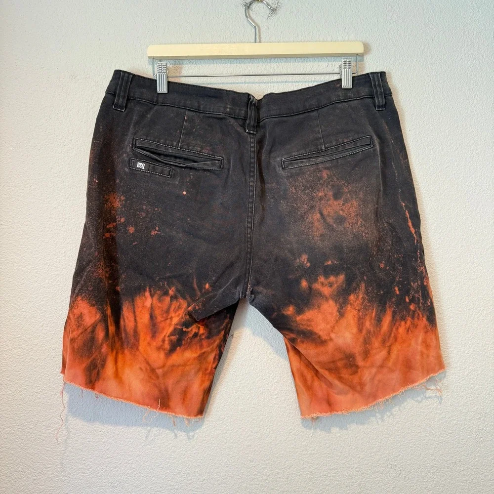 RSQ London Skinny Chino Shorts Mens 36 Black Orange Bleach Dip Dye Raw Hem Flame